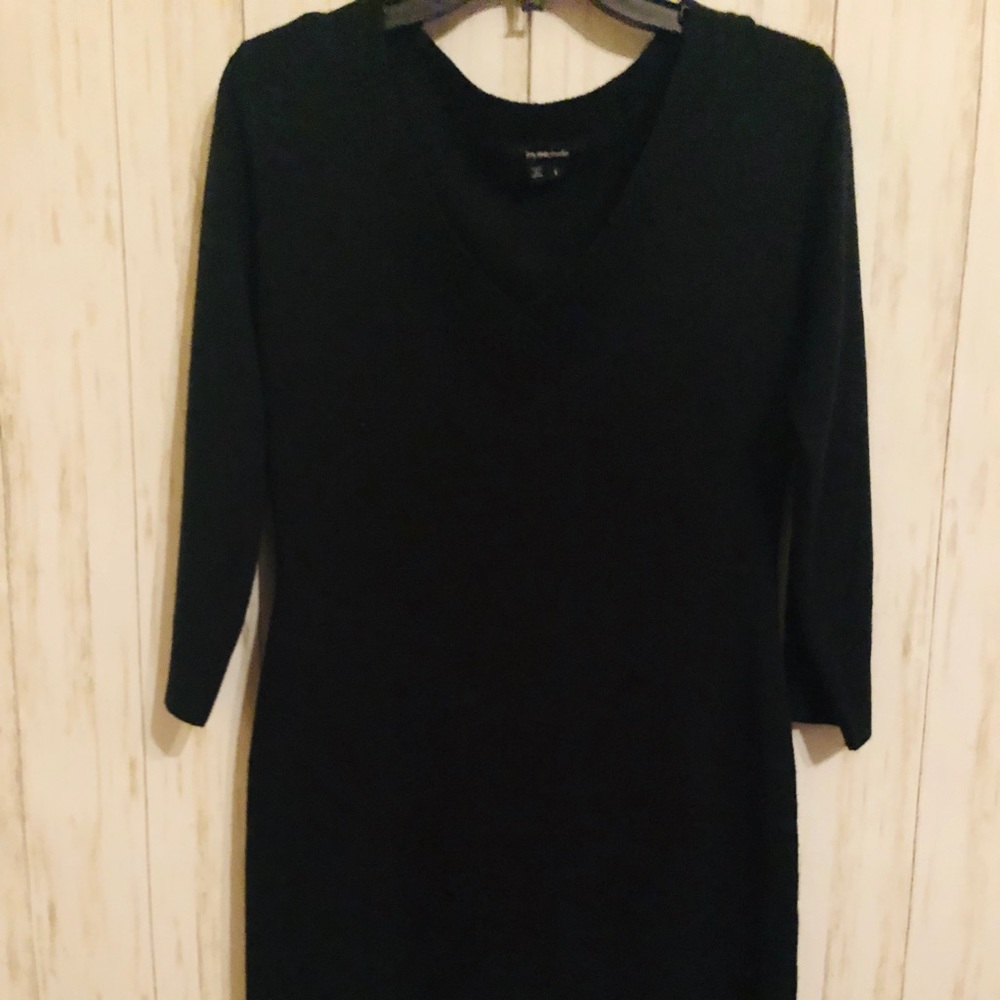 Black fitted sweater dress-vneck never worn